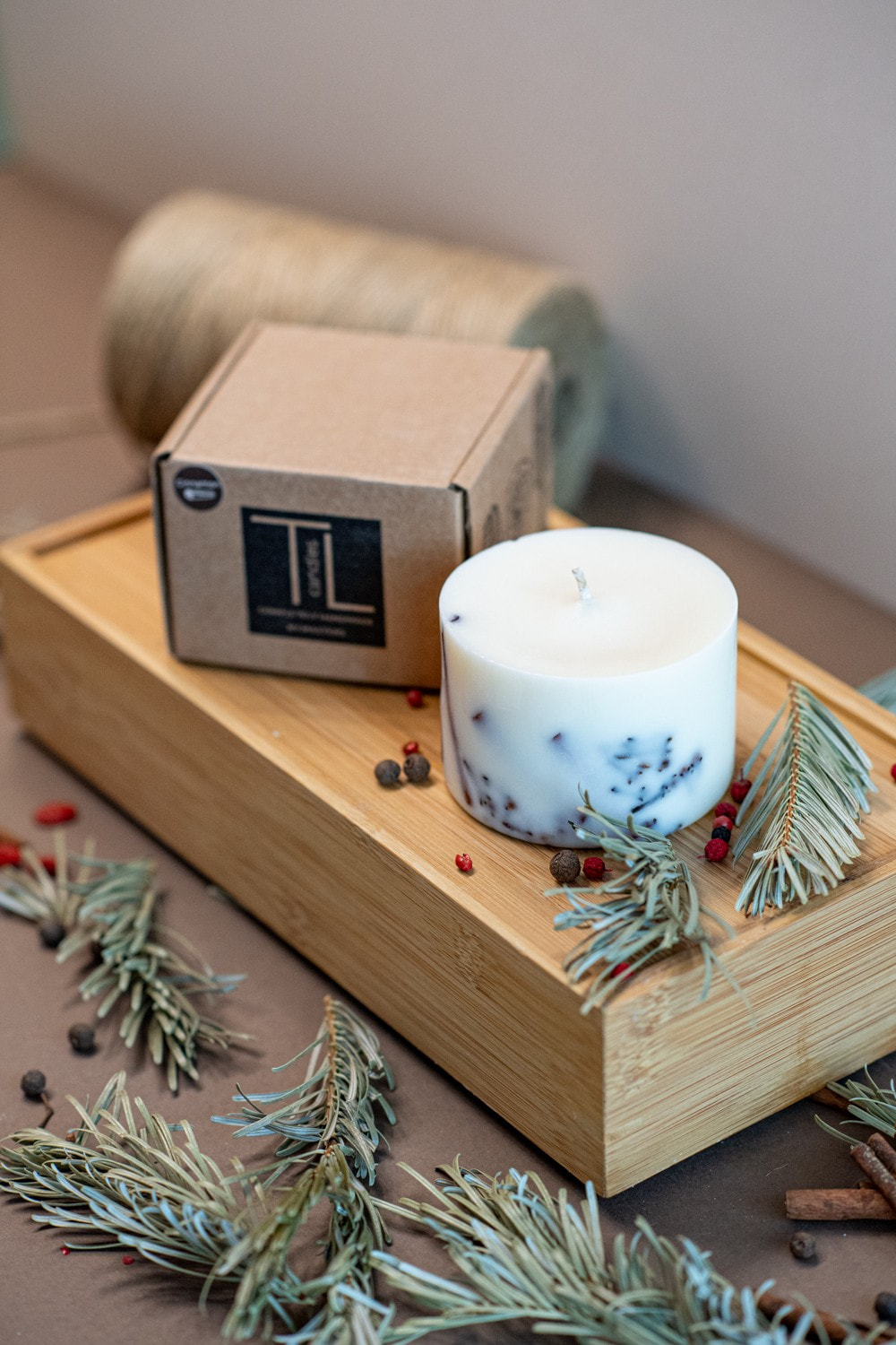 Hand-made Soy Wax Candle with Lavender Scent – Purple