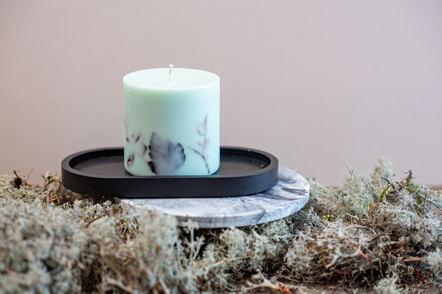 Hand-made Soy Wax Candle with Forest Scent – Mint Green