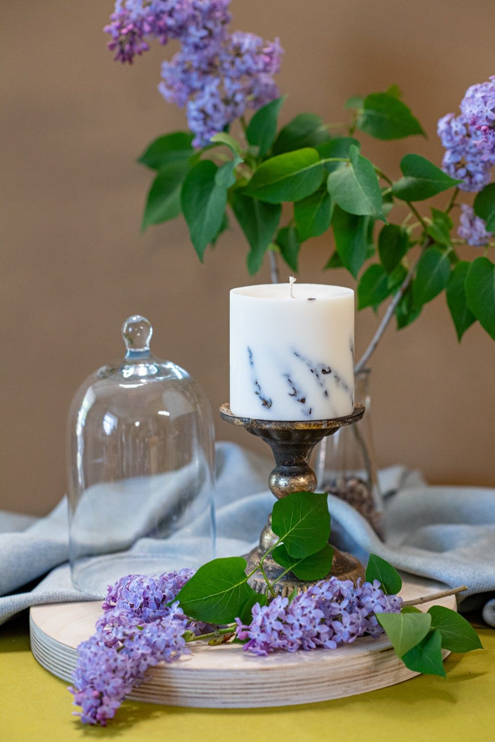 Hand-made Soy Wax Candle with Lavender Scent – White